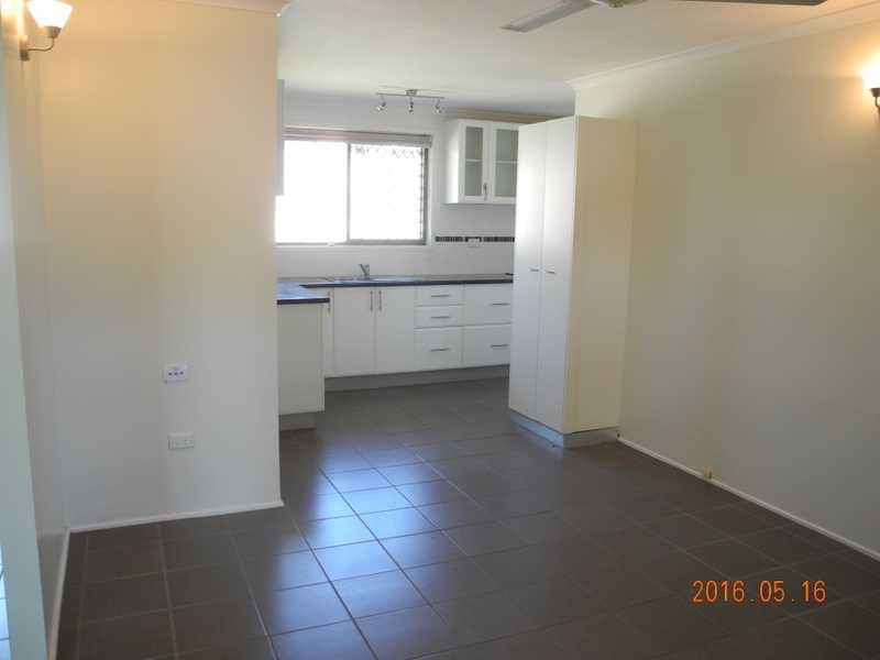 2/37 Tyson Crescent, Tannum Sands QLD 4680