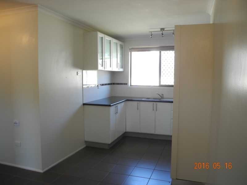 2/37 Tyson Crescent, Tannum Sands QLD 4680