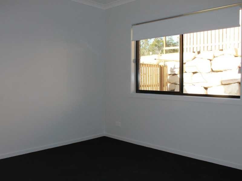 28 Caulder Esplanade, Boyne Island QLD 4680