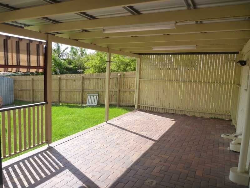 42 Latrobe Street, Tannum Sands QLD 4680