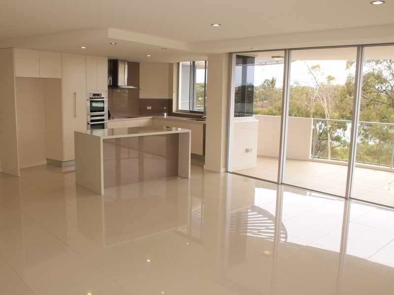 Apartment 15/2 The Promenade, Boyne Island QLD 4680