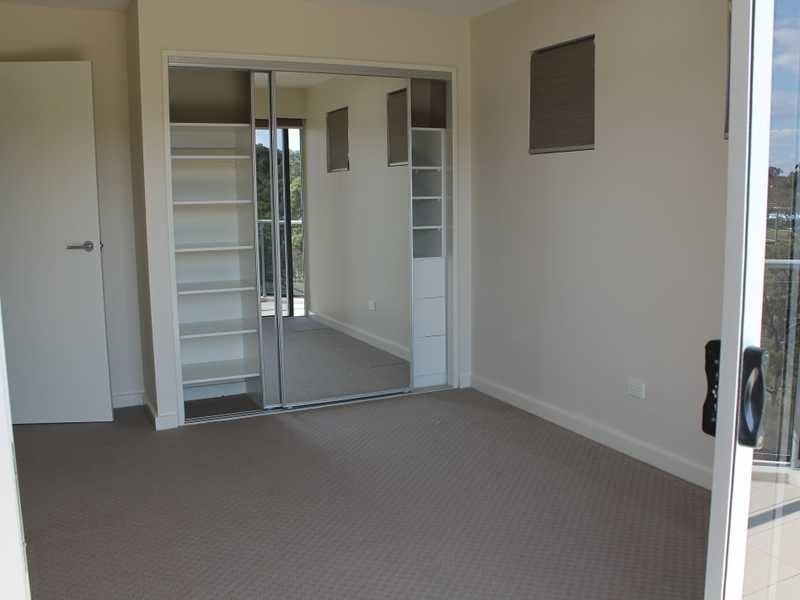 Apartment 15/2 The Promenade, Boyne Island QLD 4680