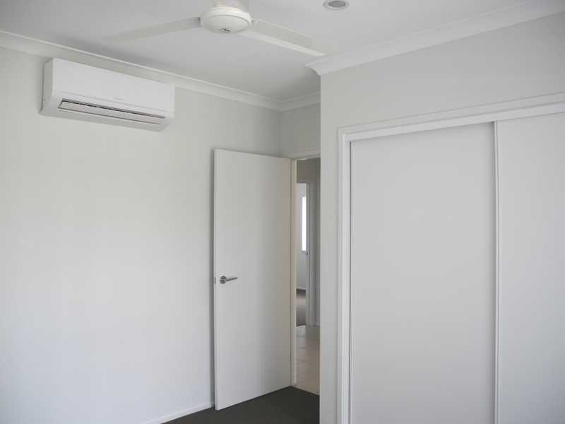 35 Clover Crescent, Boyne Island QLD 4680