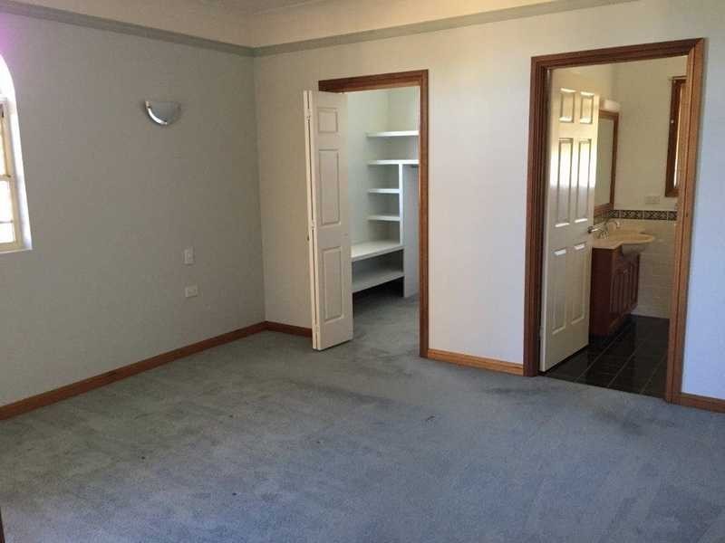 11 Graham Street, Tannum Sands QLD 4680