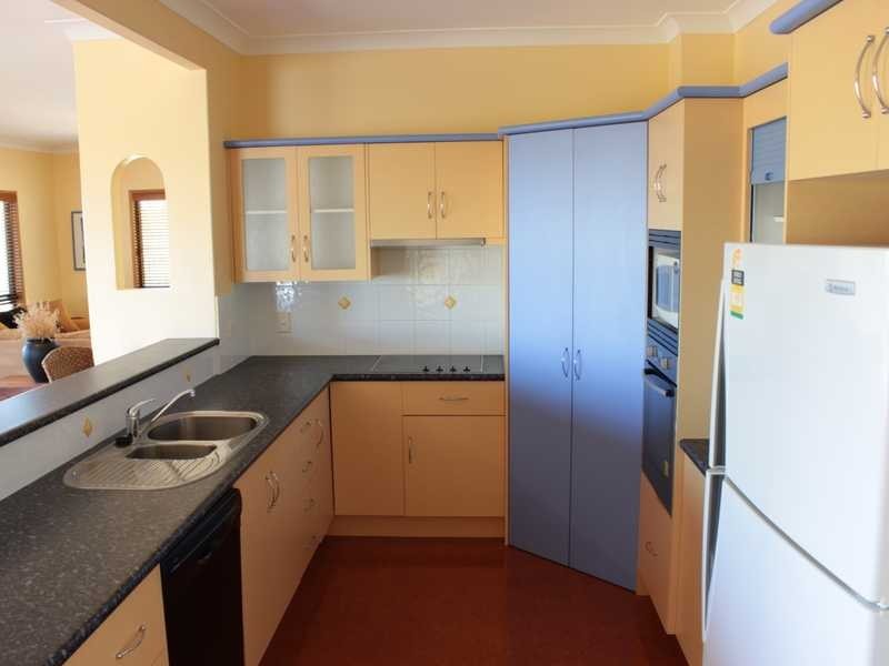 15 GWEN STREET, Tannum Sands QLD 4680