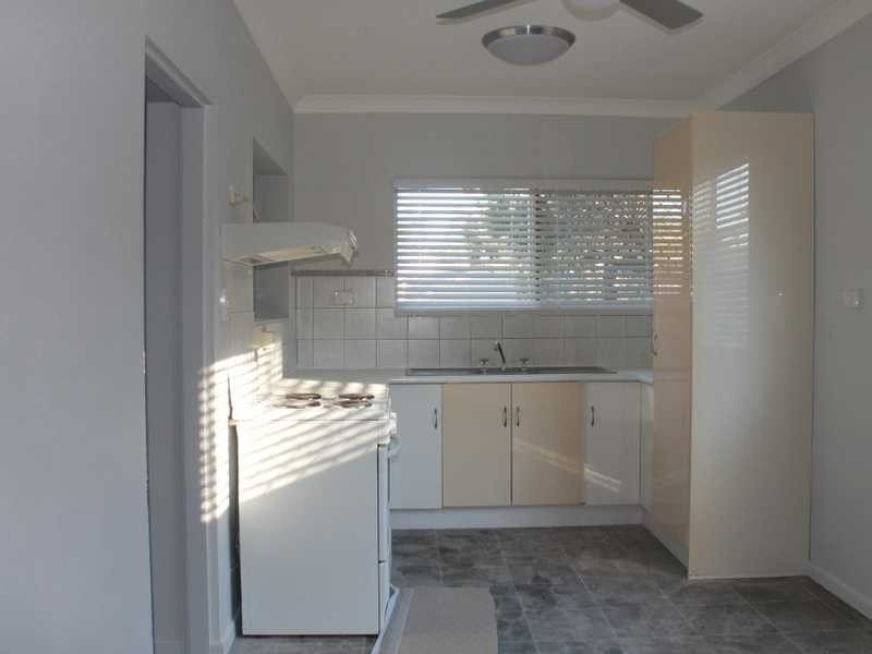 15 Yukana Street, Boyne Island QLD 4680