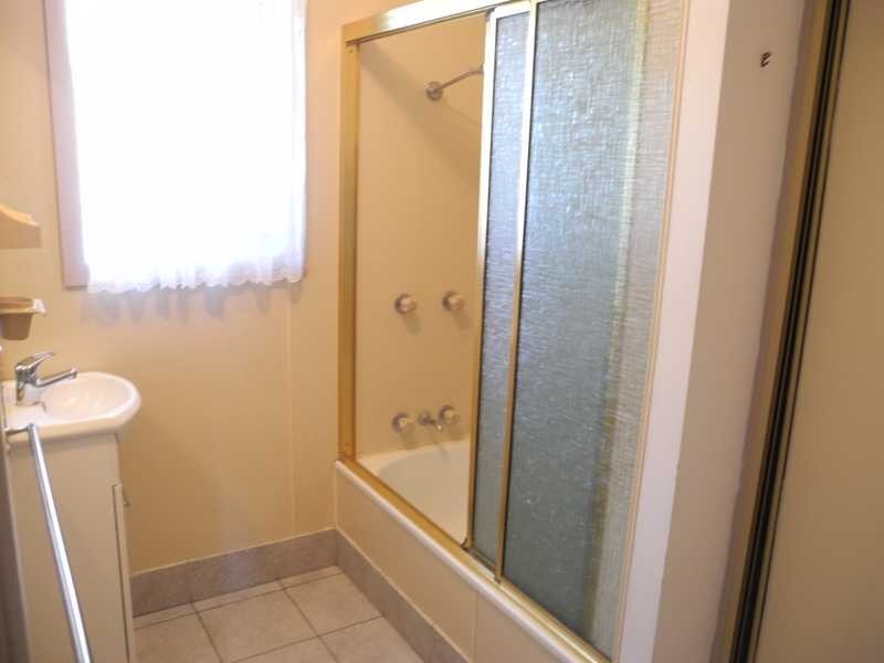 1/33 Centenary Drive, Boyne Island QLD 4680