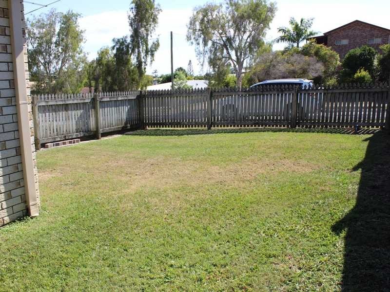 1/33 Centenary Drive, Boyne Island QLD 4680