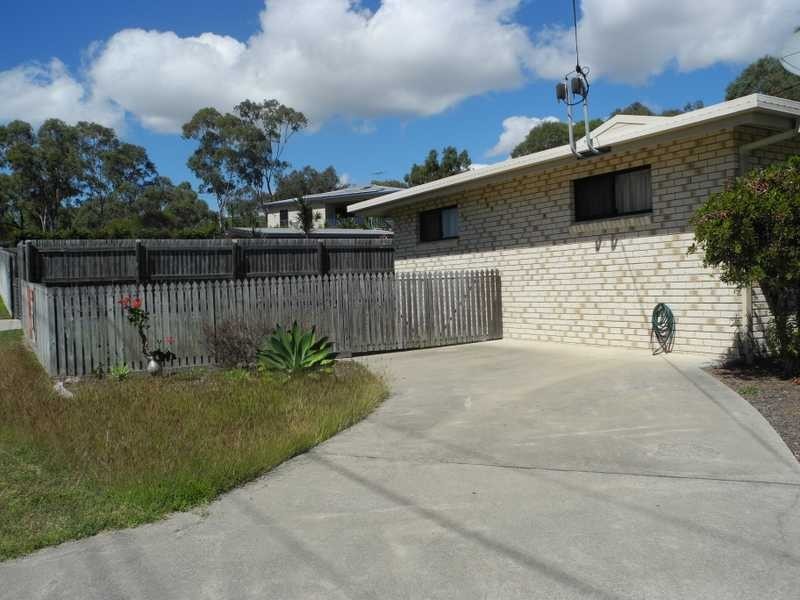 1/33 Centenary Drive, Boyne Island QLD 4680
