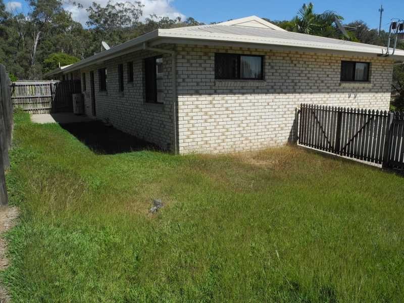 1/33 Centenary Drive, Boyne Island QLD 4680