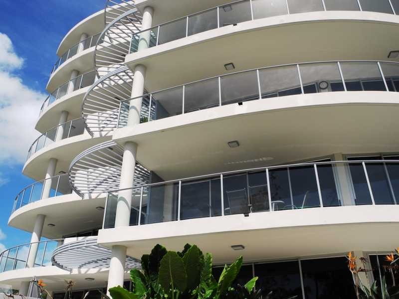 4/2 The Promenade, Boyne Island QLD 4680