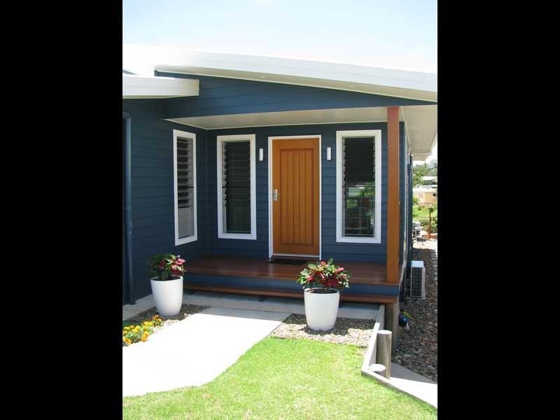 12 Riverside Drive, Tannum Sands QLD 4680
