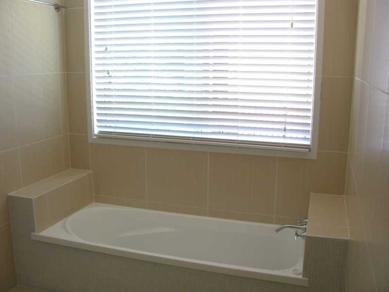 12 Riverside Drive, Tannum Sands QLD 4680