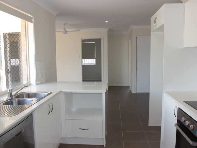 23 Clover Cresent, Boyne Island QLD 4680