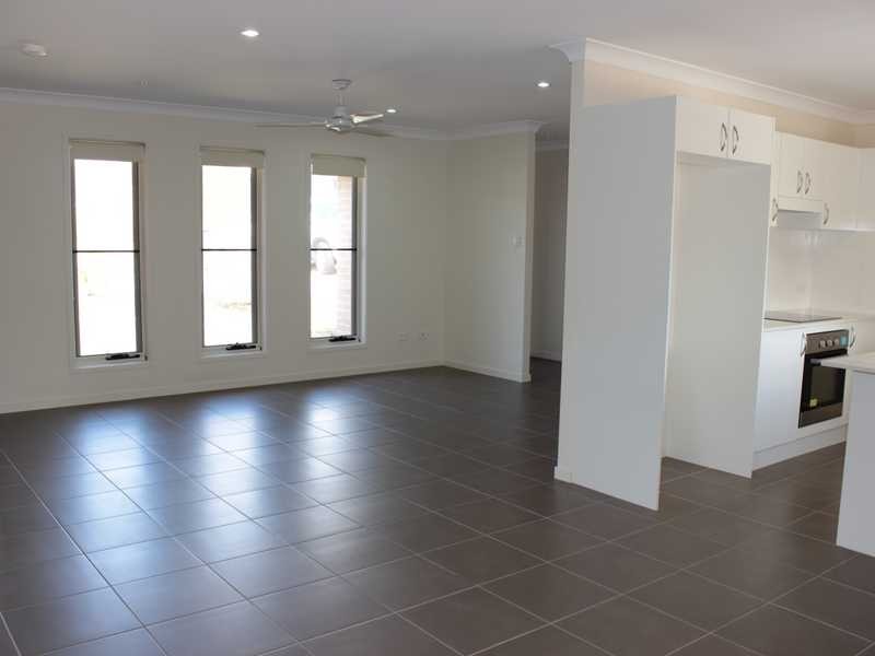 23 Clover Cresent, Boyne Island QLD 4680