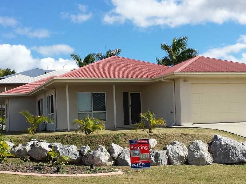 1 Viewpoint Way, New Auckland QLD 4680