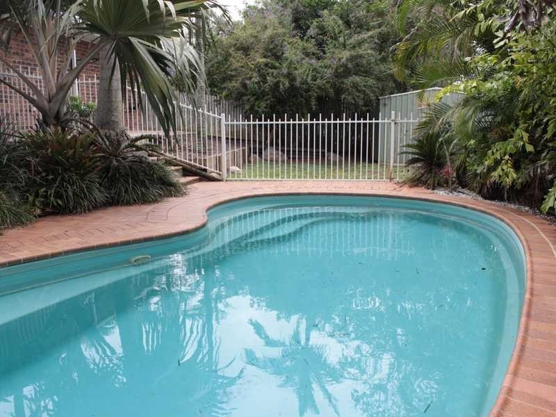 68 CREMORNE DRIVE, Tannum Sands QLD 4680