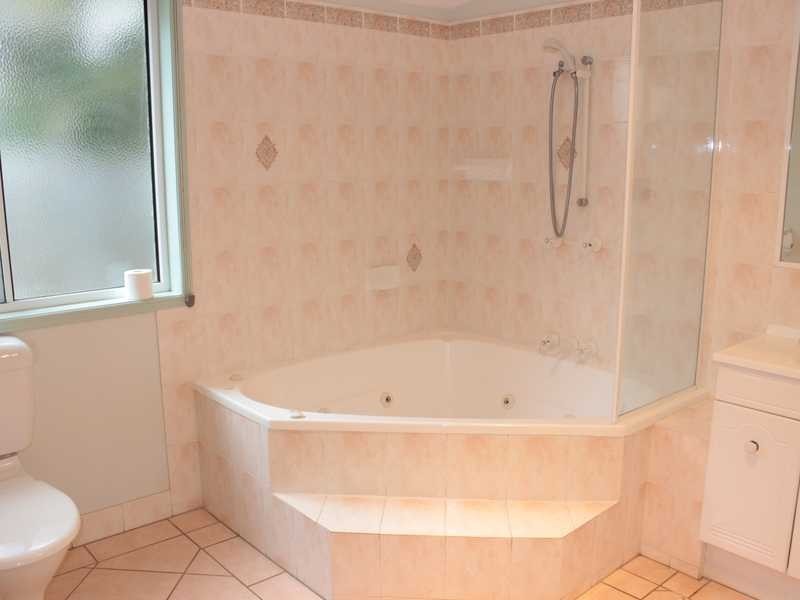 68 CREMORNE DRIVE, Tannum Sands QLD 4680