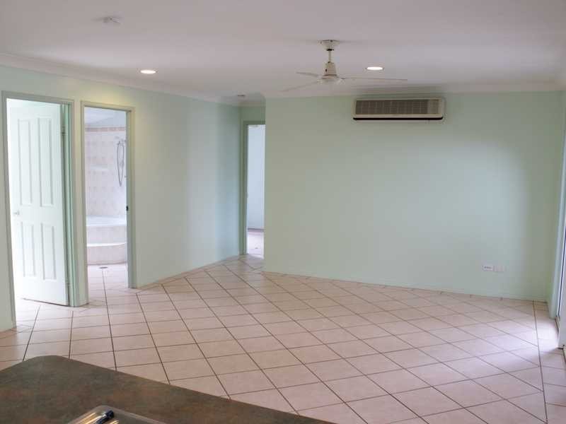 68 CREMORNE DRIVE, Tannum Sands QLD 4680