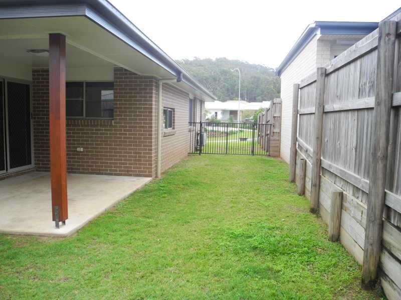 43 BAUHINIA STREET, Boyne Island QLD 4680