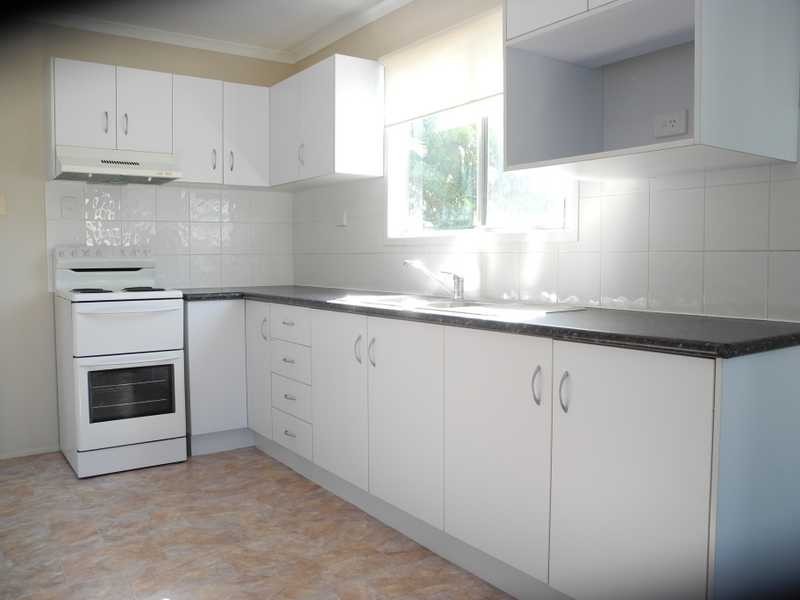 21 TYSON CRESENT, Tannum Sands QLD 4680