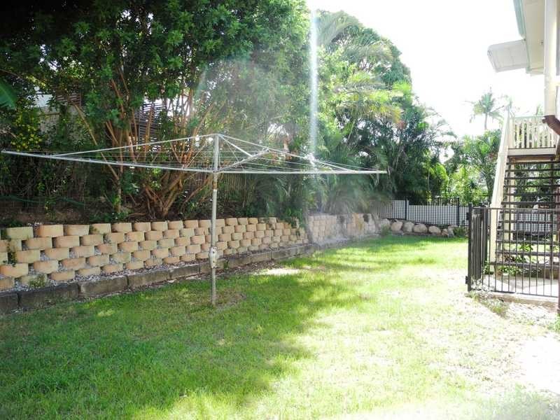 21 TYSON CRESENT, Tannum Sands QLD 4680