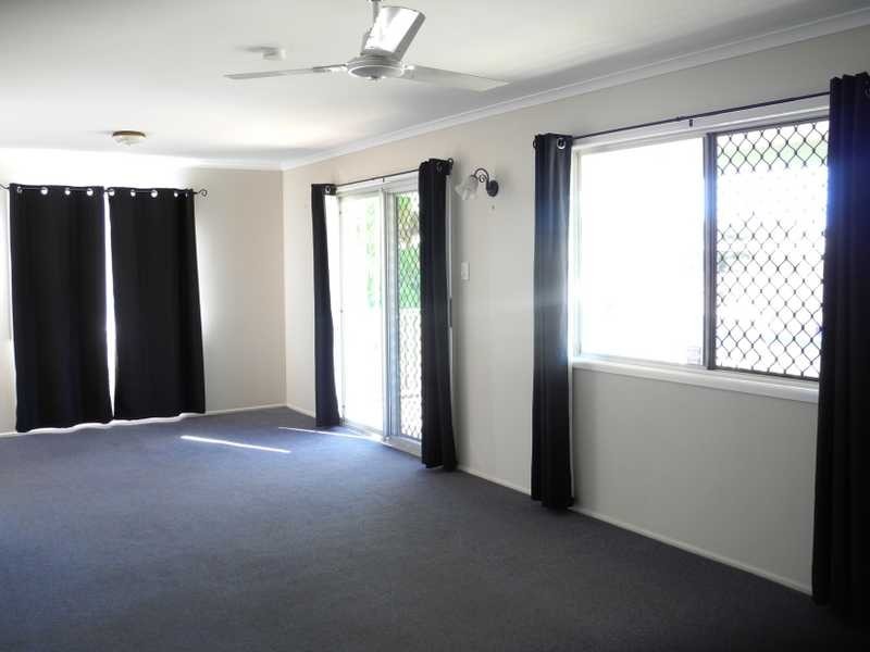 21 TYSON CRESENT, Tannum Sands QLD 4680