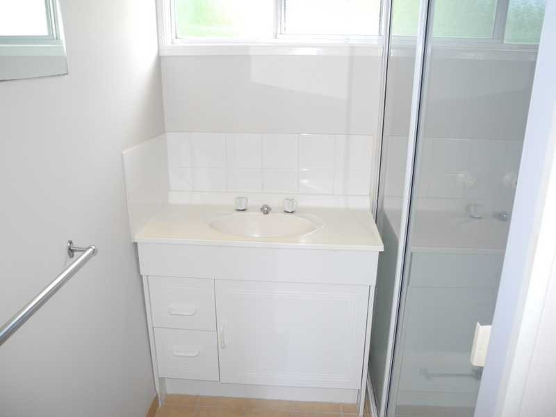 21 TYSON CRESENT, Tannum Sands QLD 4680