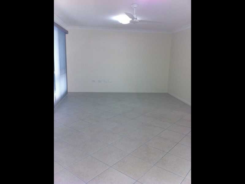 20 CREEK RD, Tannum Sands QLD 4680