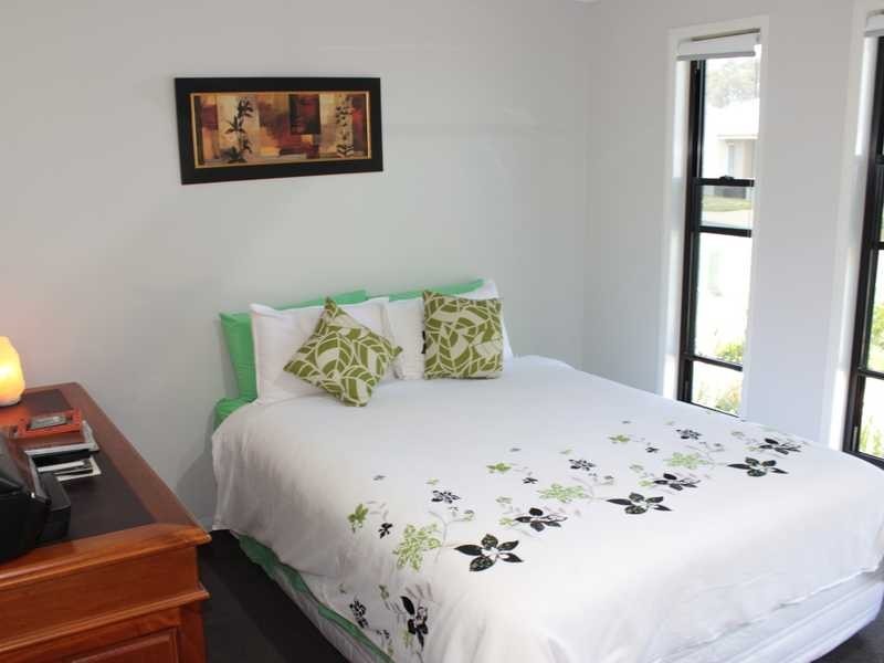 11 Brushtail Court, Boyne Island QLD 4680
