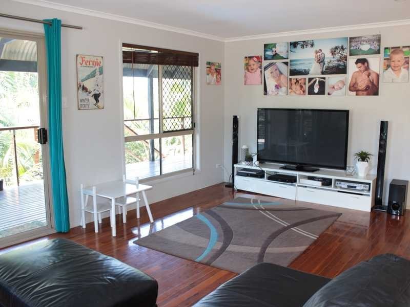 18 Lomandra Street, Boyne Island QLD 4680