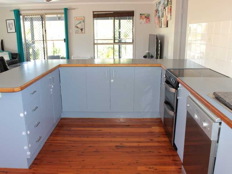 18 Lomandra Street, Boyne Island QLD 4680