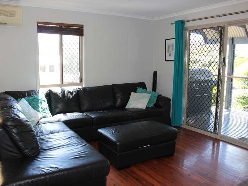 18 Lomandra Street, Boyne Island QLD 4680