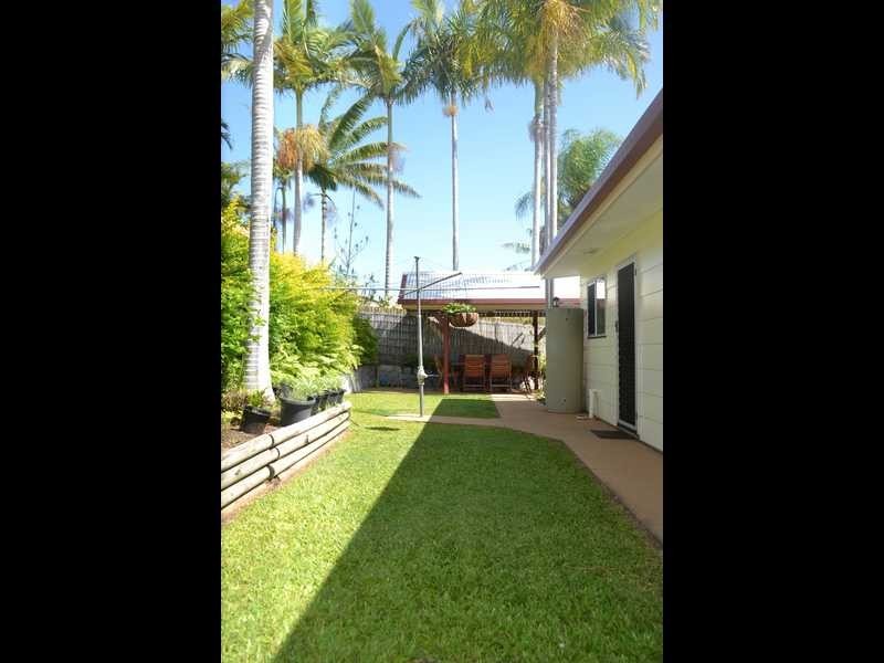 12 MARQUIS COURT, Tannum Sands QLD 4680