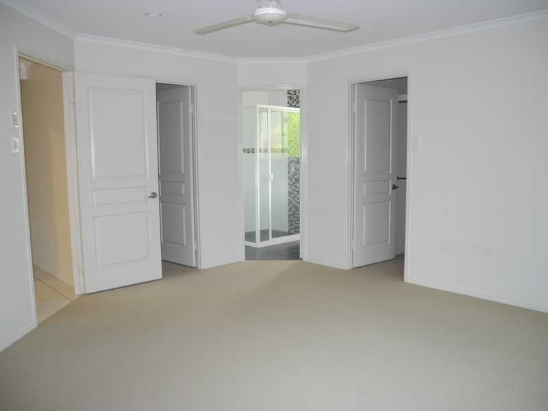 40 LONGREACH, Tannum Sands QLD 4680