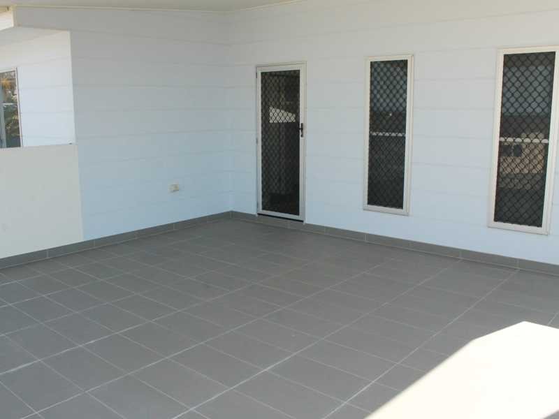 25 LIGHTHOUSE DRIVE, Boyne Island QLD 4680