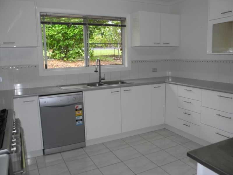 9 Panorama Circuit, Benaraby QLD 4680