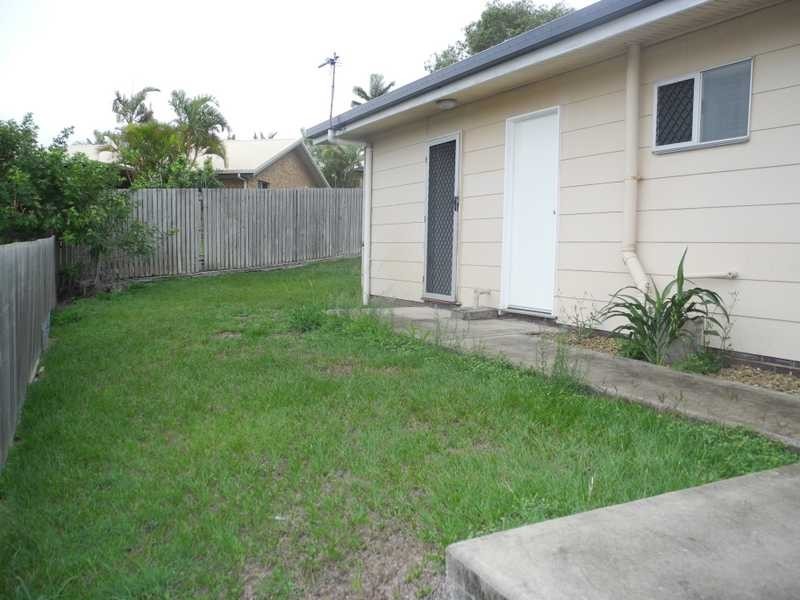 2/23 Wedge Street, Tannum Sands QLD 4680