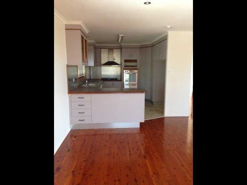 1 MACEDON STREET, Tannum Sands QLD 4680