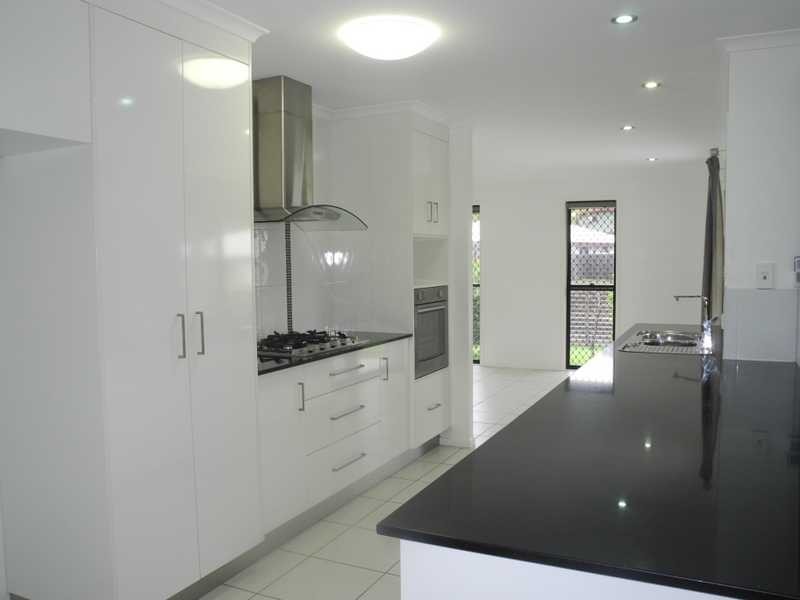 36 BAUHINIA STREET, Boyne Island QLD 4680