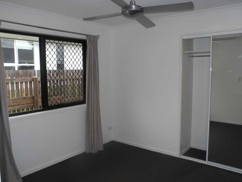 36 BAUHINIA STREET, Boyne Island QLD 4680