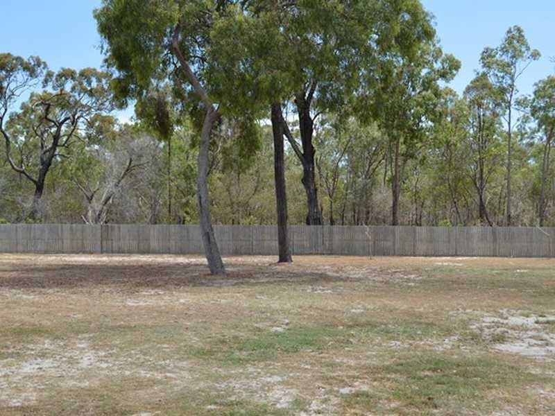 13 Ronpen Close, Tannum Sands QLD 4680
