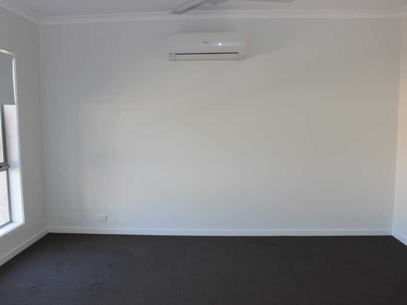 10 Brushtail Court, Boyne Island QLD 4680