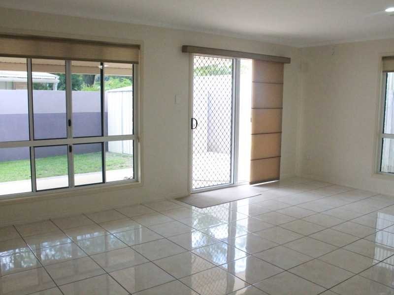 1/24 RICHARD STREET, Boyne Island QLD 4680