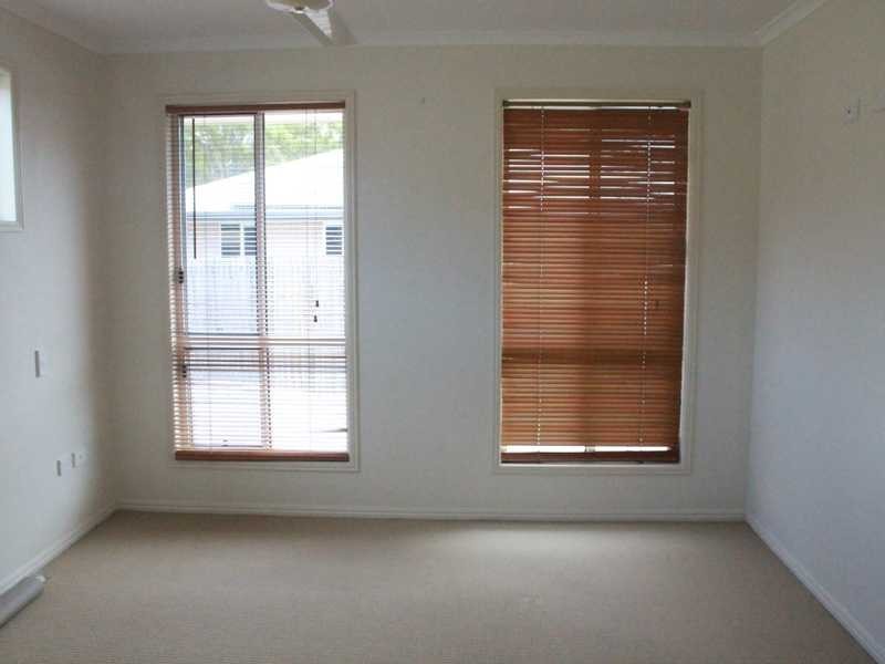 1/24 RICHARD STREET, Boyne Island QLD 4680