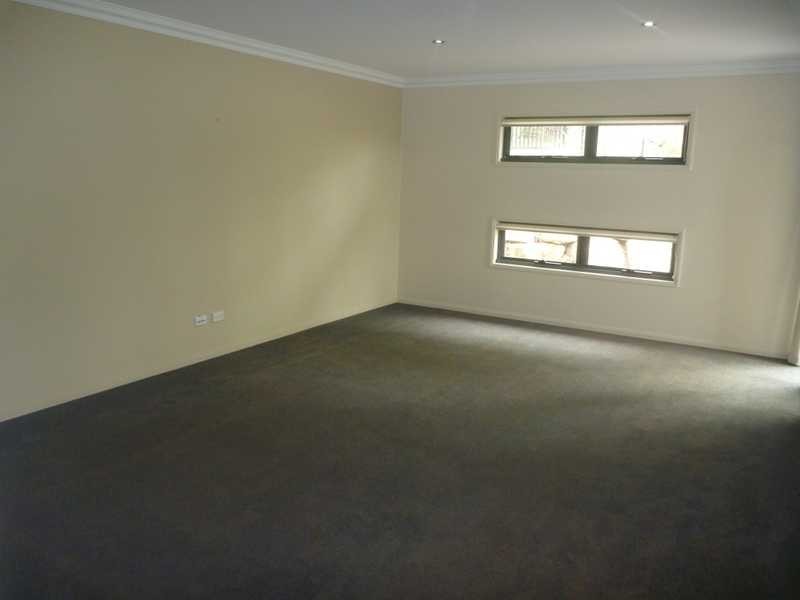 18 Melanie Court, Boyne Island QLD 4680