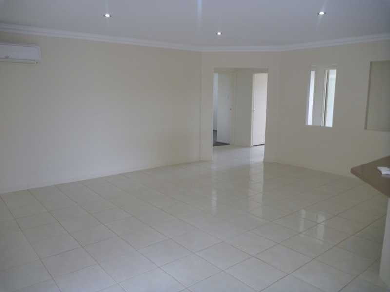 18 Melanie Court, Boyne Island QLD 4680