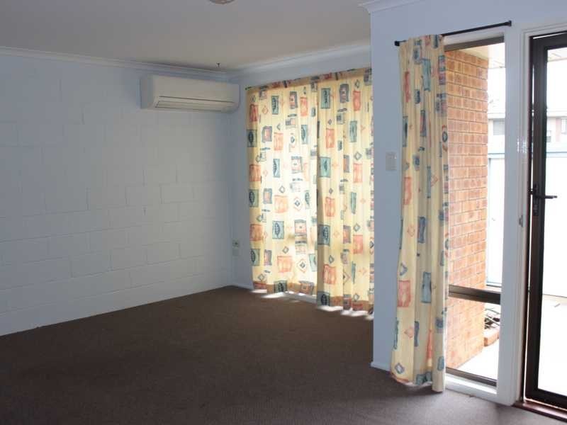 2/48 Katandra Street, Boyne Island QLD 4680