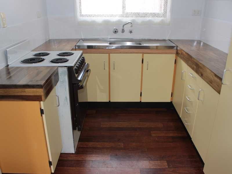 2/48 Katandra Street, Boyne Island QLD 4680