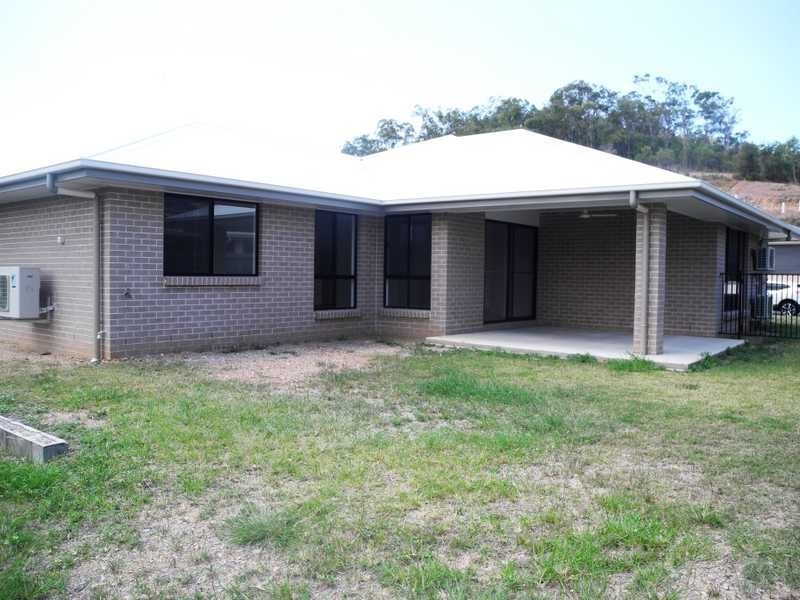 19 JEANA CLOSE, Boyne Island QLD 4680